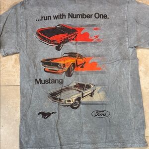 Ford Mustang Vintage Graphic Tee in Gray and Red
